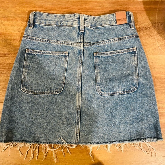 Jean skirt bought at Pull & Bear in France - Picture 2 of 2